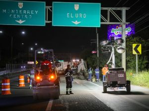 bacheo en carretera nacional. Monterrey bachea zona sur en Carretera Nacional. Movilidad en carrtera nacional