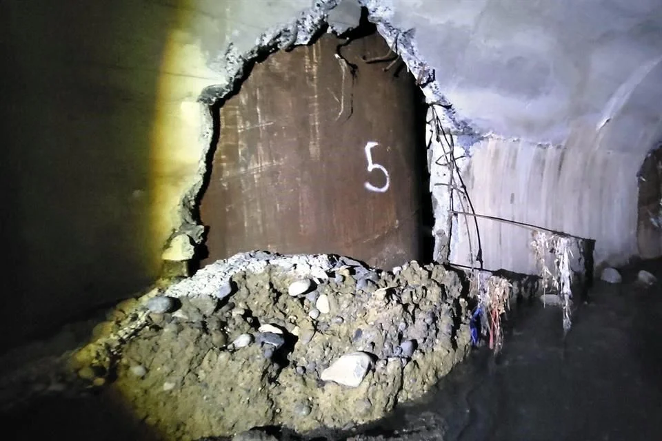 Image - Especies Políticas Inundaciones Por Obras Del Metro En Nuevo León Revelan Grave Error De Planeación