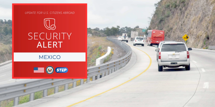 Autopista-a-laredo-asaltos-en-autopista-violencia-estados-unidos-nuevo-león - Especies Políticas