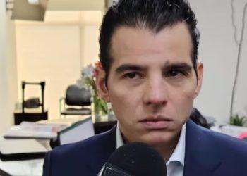 mike flores samuel garcía 90 millones