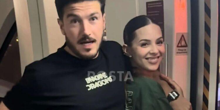 Samuel-y-mariana-ven-a-imagine-dragons-desde-el-metro - Especies Políticas Samuel-y-mariana-ven-a-imagine-dragons-desde-el-metro - Especies Políticas