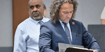 El Juicio Contra Duane Davis - Especies Políticas